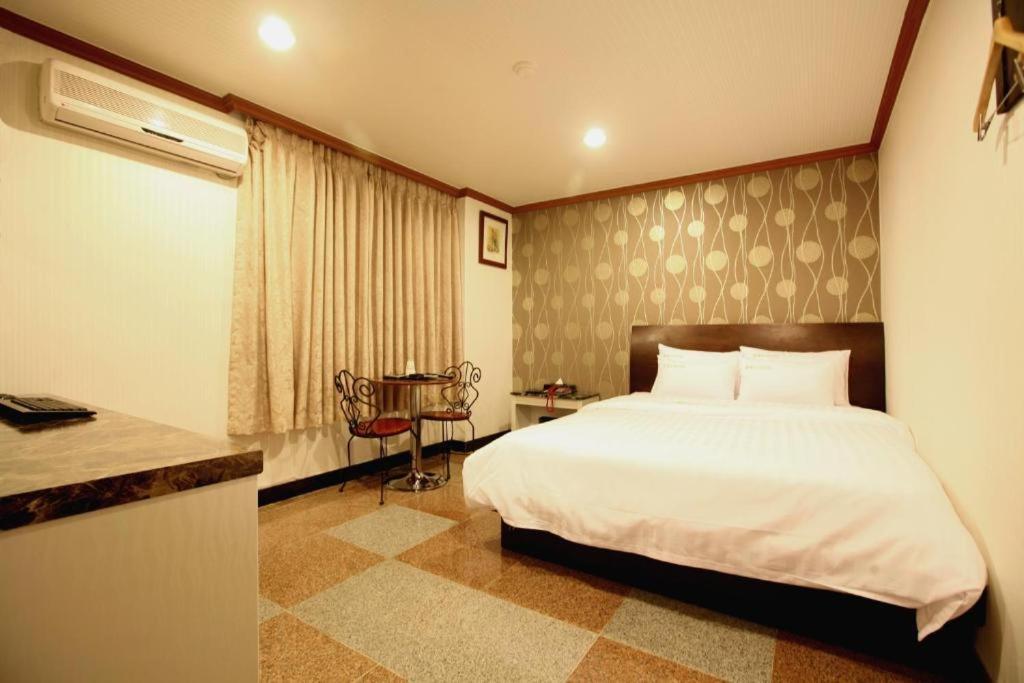 New World Hotel Yongsan Seul Exterior foto